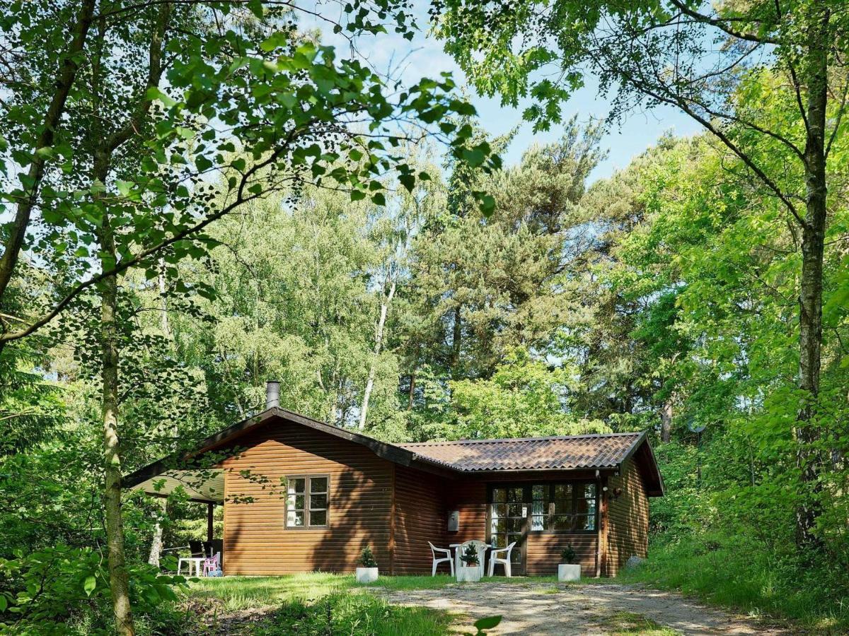 Three-Bedroom Holiday Home In Ronne 4 Zewnętrze zdjęcie